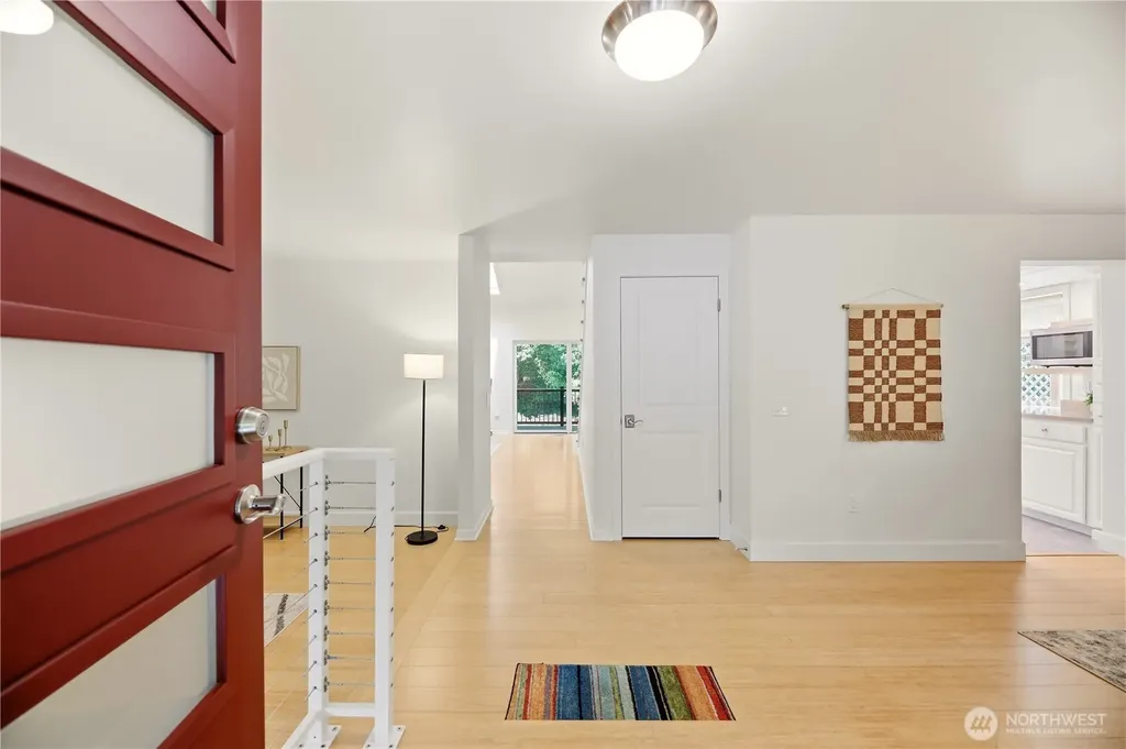10310 117th Place NE Kirkland WA 98033