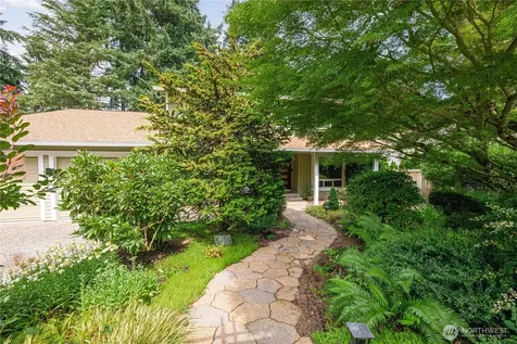10310 117th Place NE Kirkland WA 98033