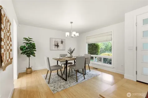 10310 117th Place NE Kirkland WA 98033