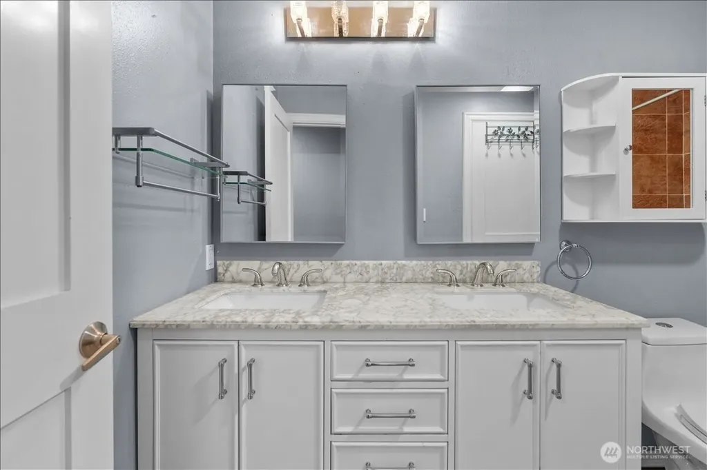 507 S 321st Street Avenue S Federal Way WA 98003