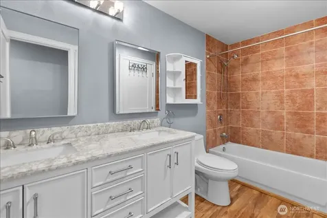 507 S 321st Street Avenue S Federal Way WA 98003