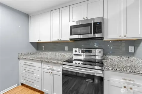 507 S 321st Street Avenue S Federal Way WA 98003