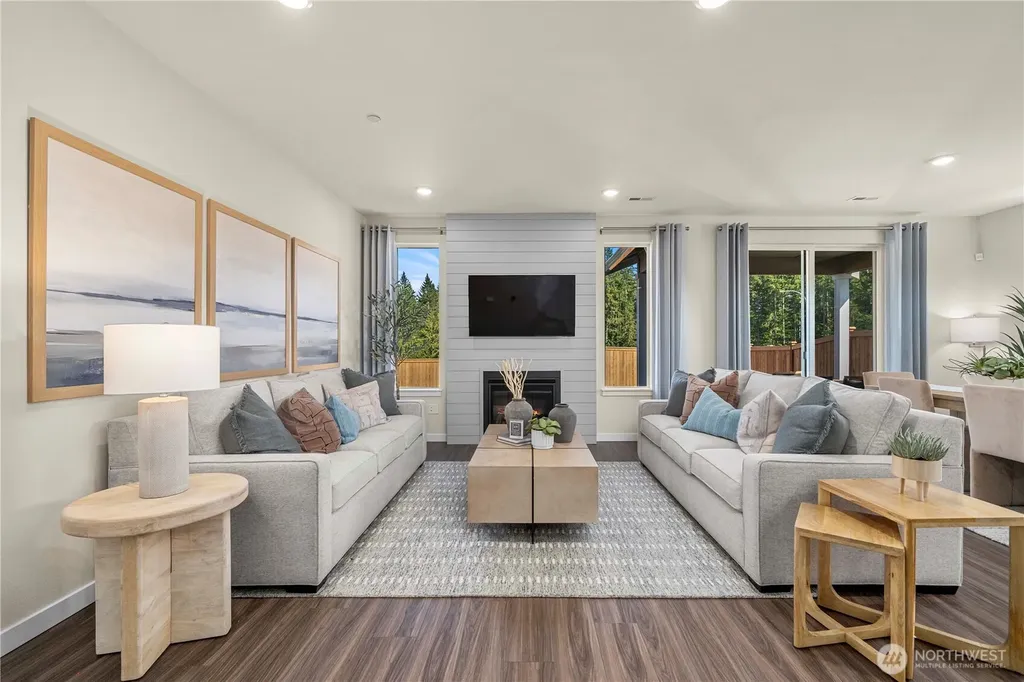 6021 Thornhill Avenue SW Port Orchard WA 98367