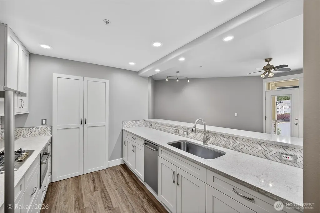 1416 Lindsay Loop Mount Vernon WA 98274