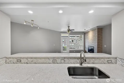 1416 Lindsay Loop Mount Vernon WA 98274