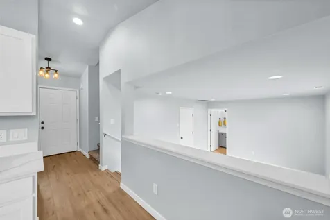 2205 65th Avenue NE Federal Way WA 98422