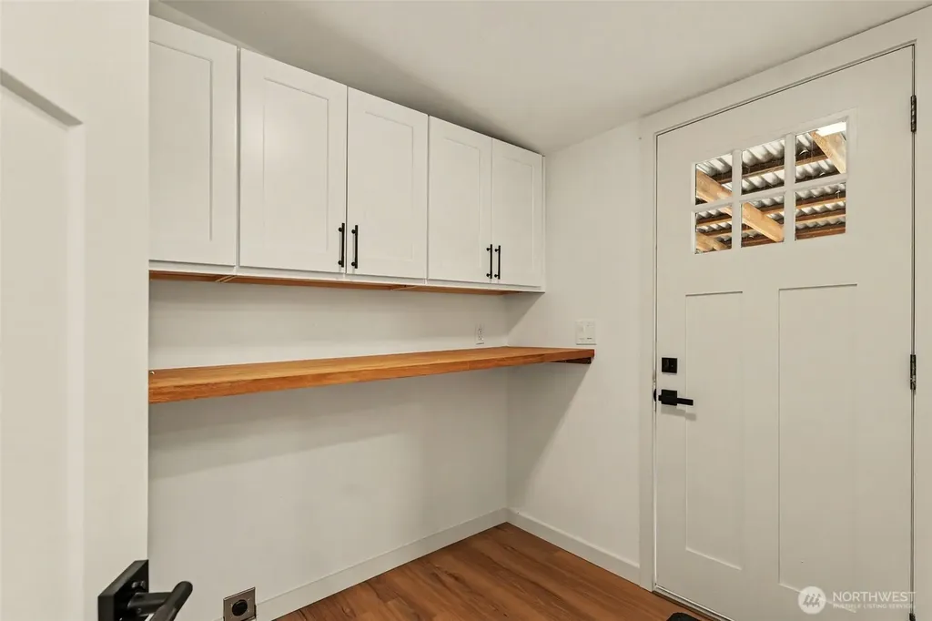 719 Tiedeman Road Lakebay WA 98349