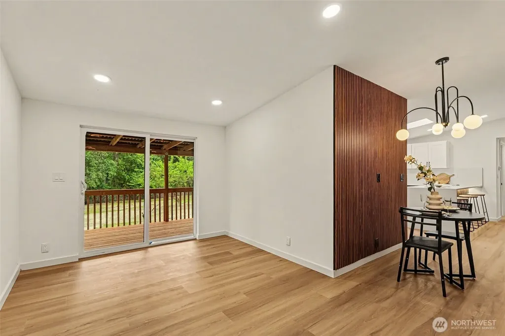 719 Tiedeman Road Lakebay WA 98349