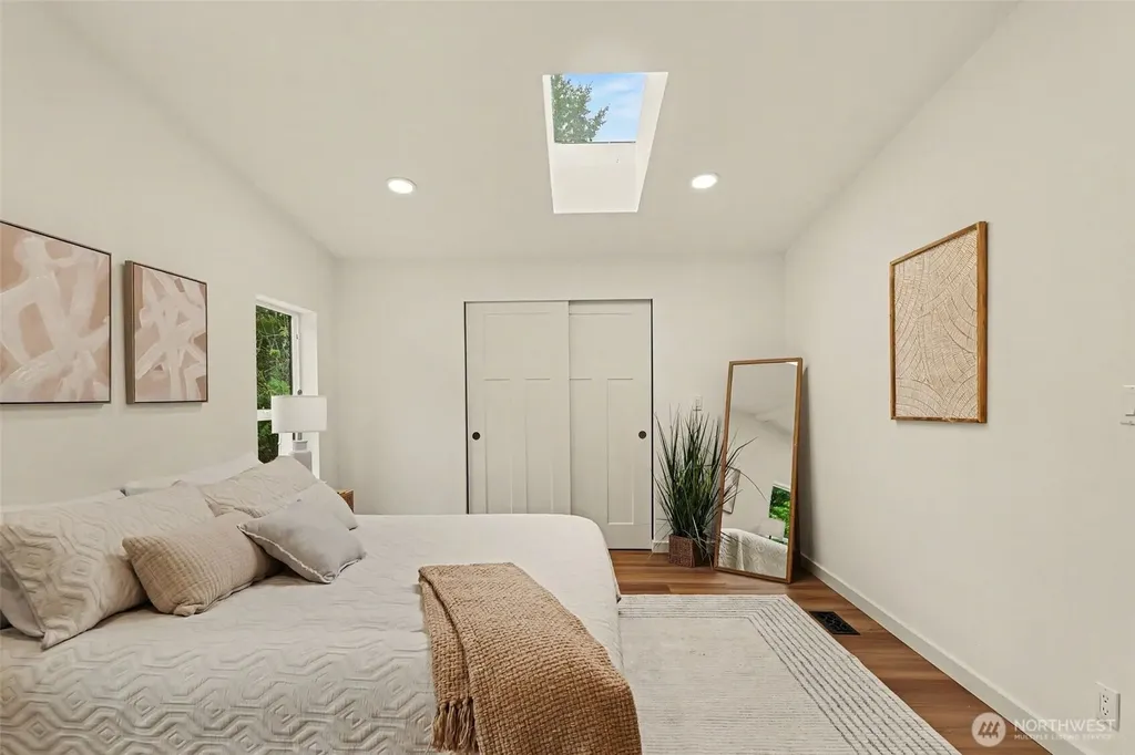 719 Tiedeman Road Lakebay WA 98349