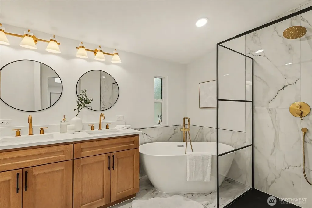 719 Tiedeman Road Lakebay WA 98349