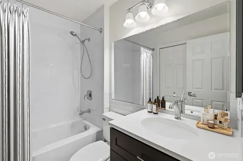 601 12th Avenue NW Issaquah WA 98027