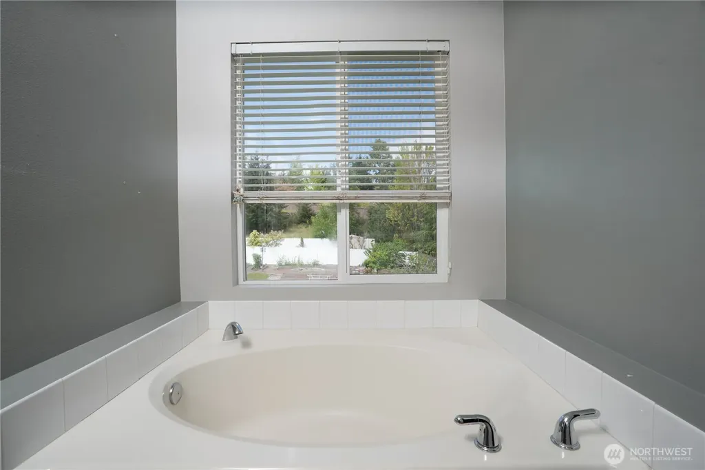 6533 63rd Street W University Place WA 98467