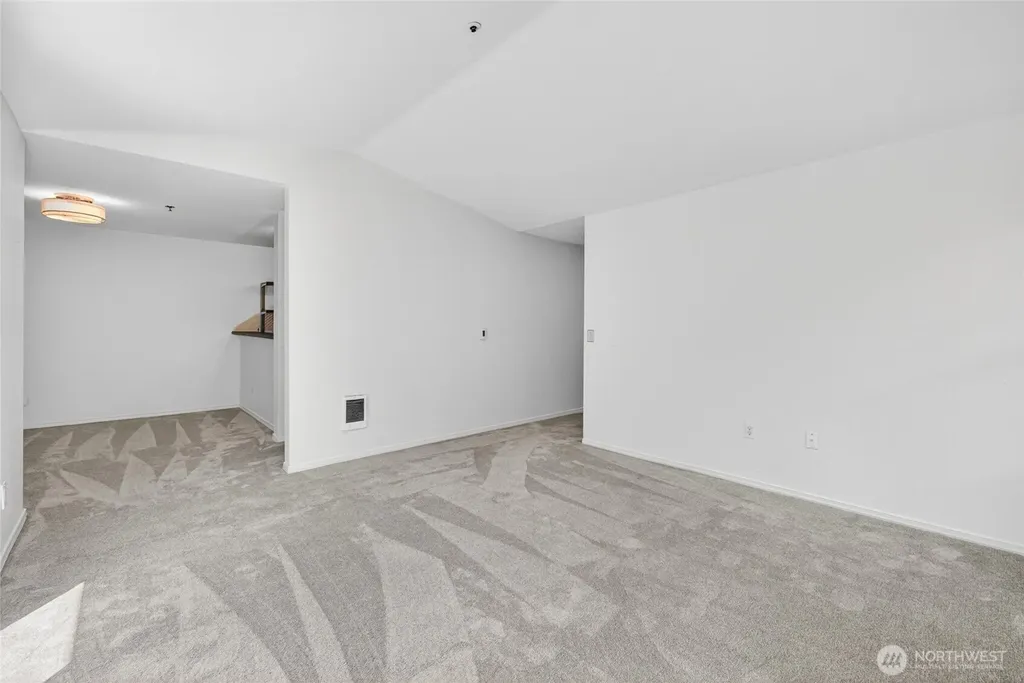 19230 Forest Park Drive NE Lake Forest Park WA 98155