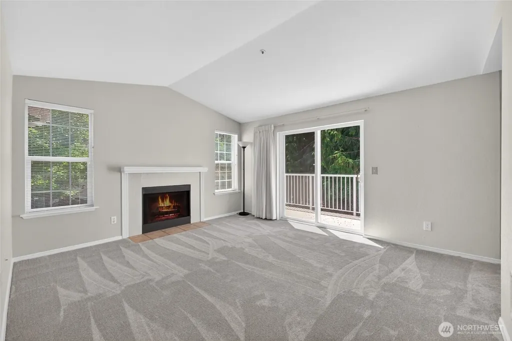 19230 Forest Park Drive NE Lake Forest Park WA 98155