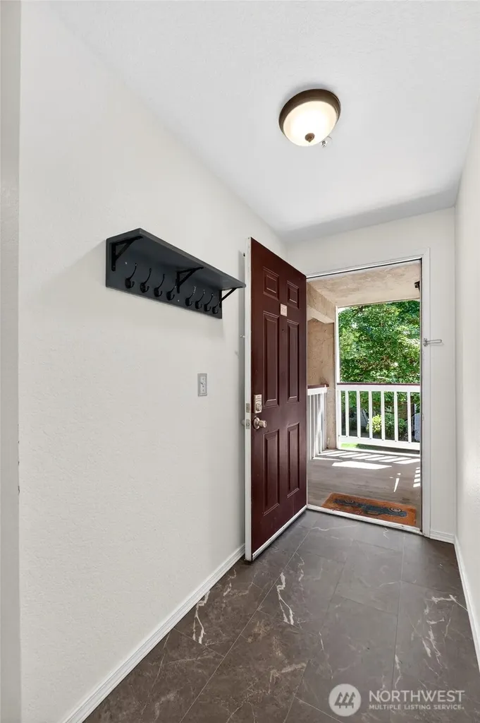 19230 Forest Park Drive NE Lake Forest Park WA 98155
