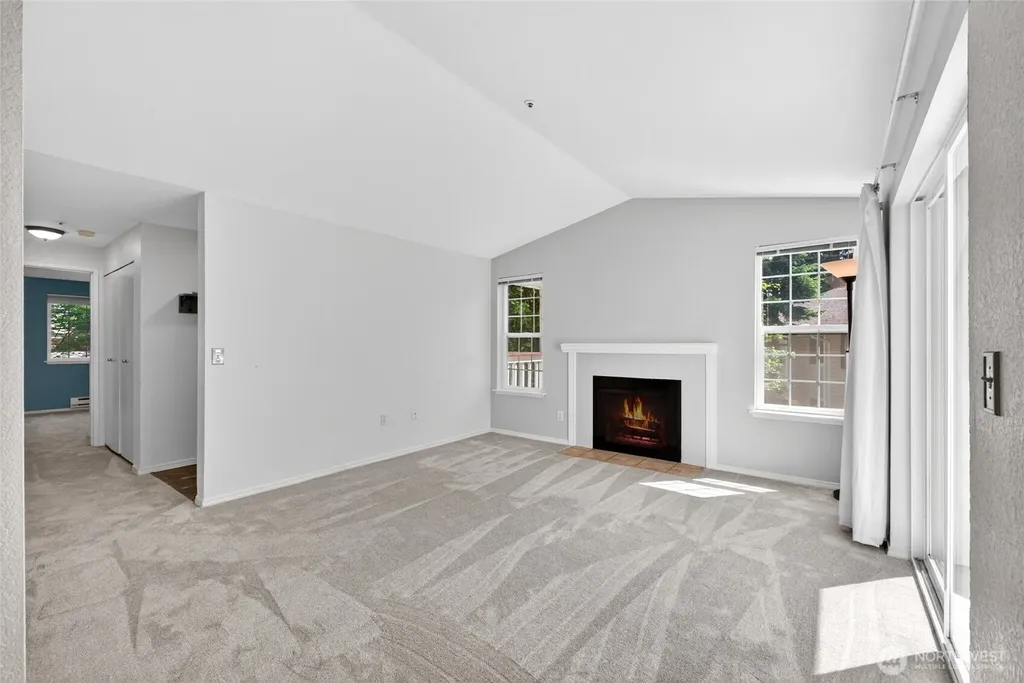 19230 Forest Park Drive NE Lake Forest Park WA 98155
