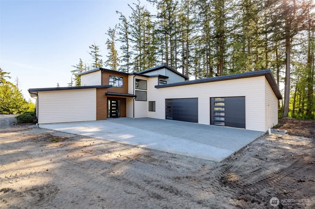 12915 Waterview Lane Mount Vernon WA 98273