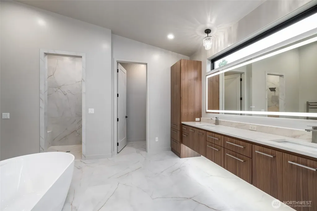 12915 Waterview Lane Mount Vernon WA 98273