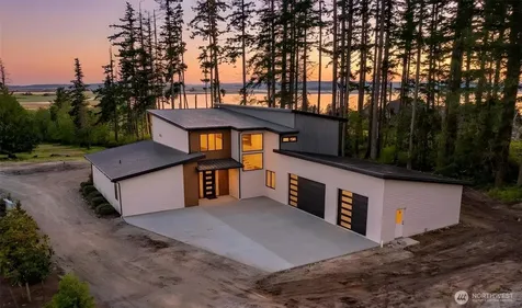 12915 Waterview Lane Mount Vernon WA 98273