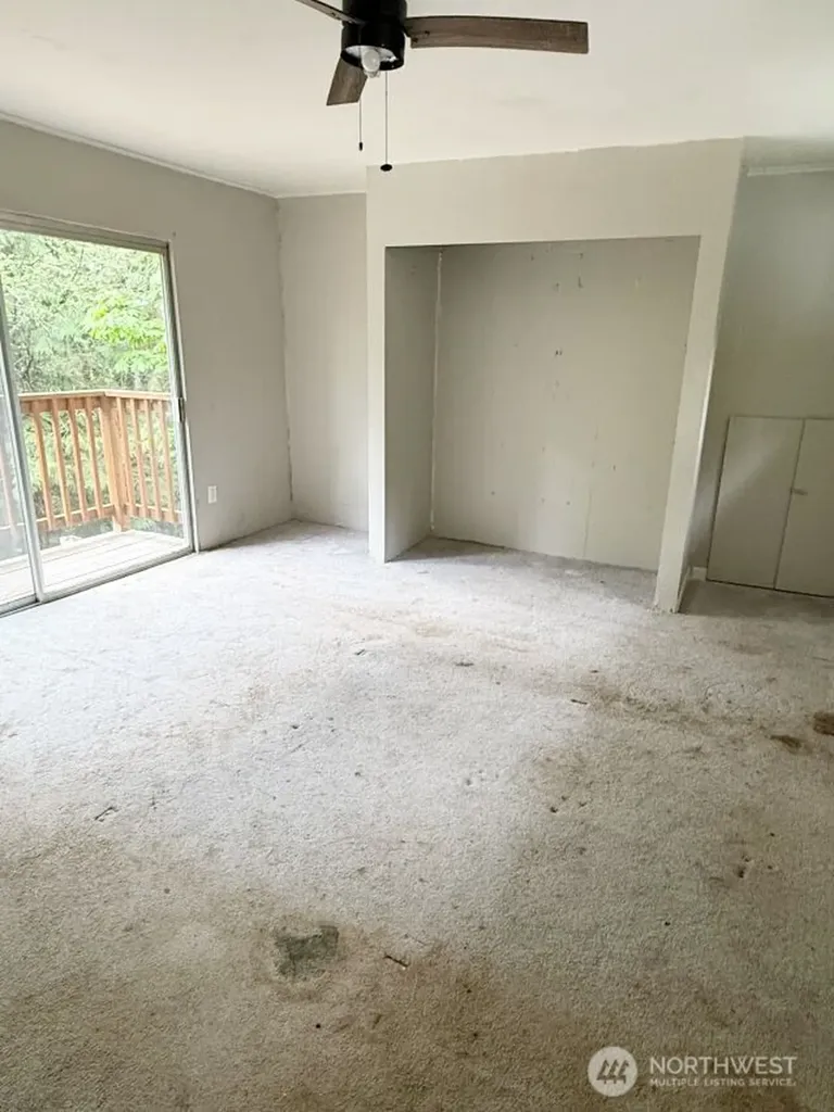 110 Trailwood Drive Brinnon WA 98320