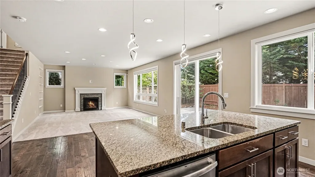 21923 37th Avenue SE Bothell WA 98021