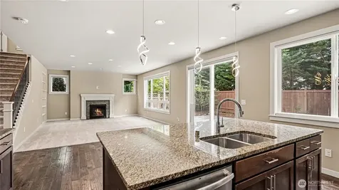 21923 37th Avenue SE Bothell WA 98021