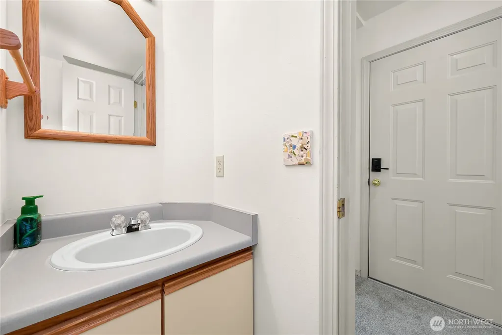 808 20th Bellingham WA 98226