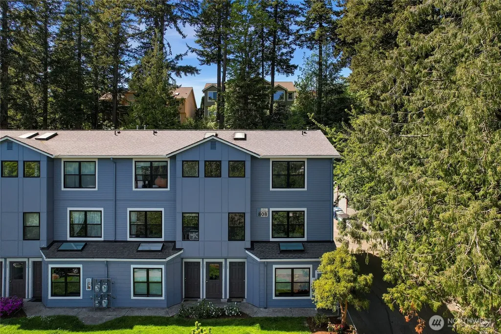808 20th Bellingham WA 98226