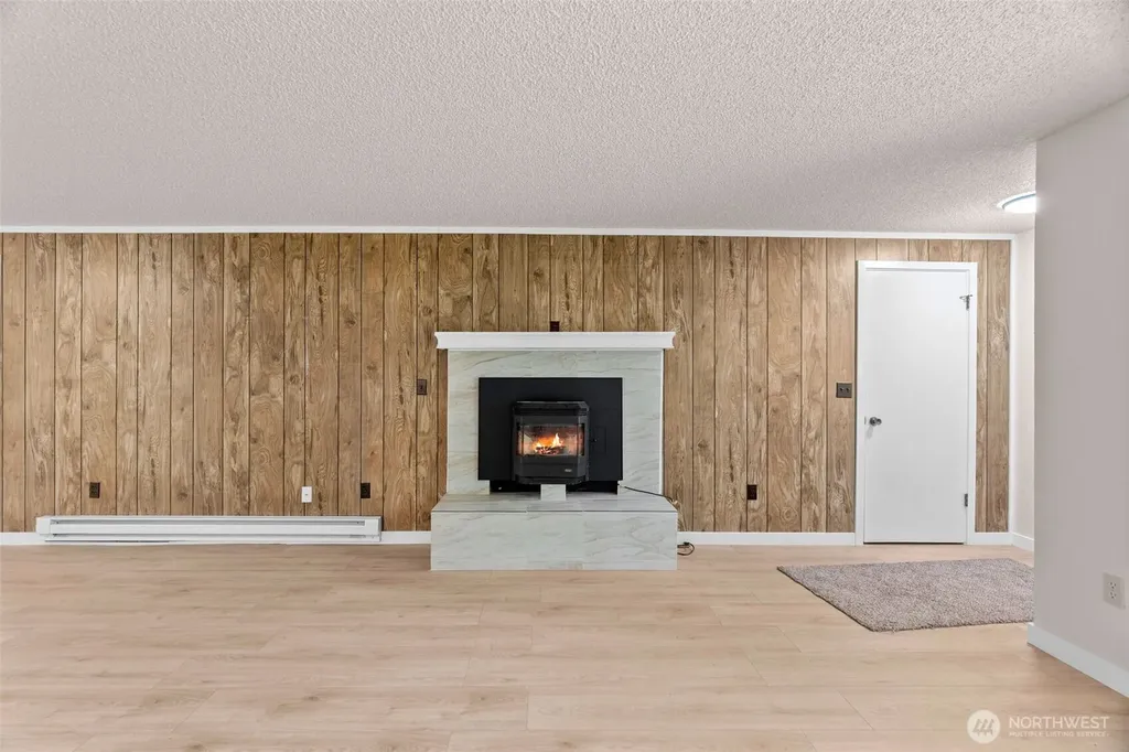 6620 Littlerock Road SW Tumwater WA 98512