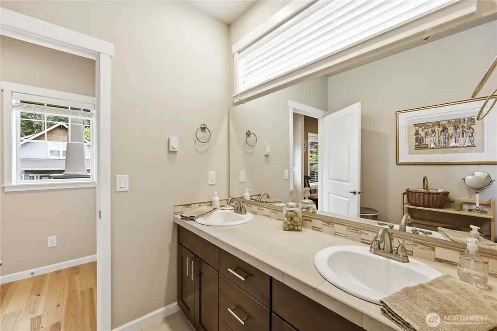 1720 NE Nutkana Way Poulsbo WA 98370