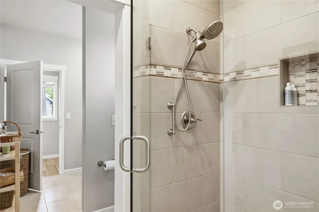 1720 NE Nutkana Way Poulsbo WA 98370