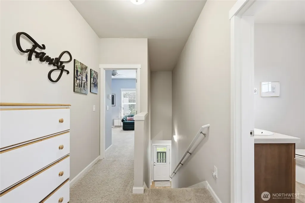 1720 NE Nutkana Way Poulsbo WA 98370