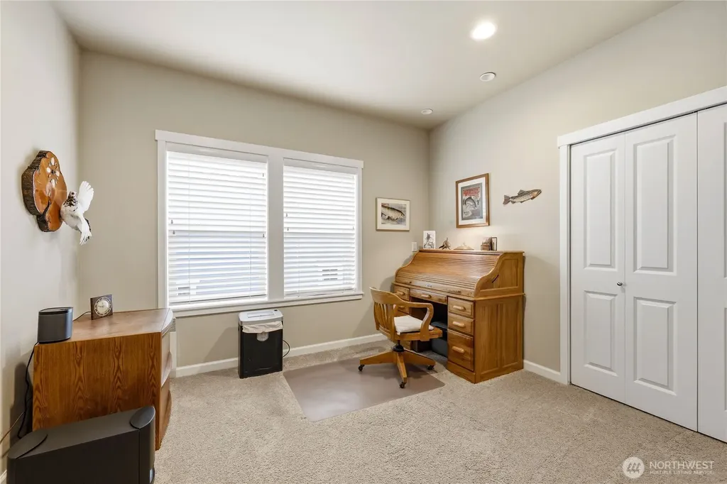 1720 NE Nutkana Way Poulsbo WA 98370