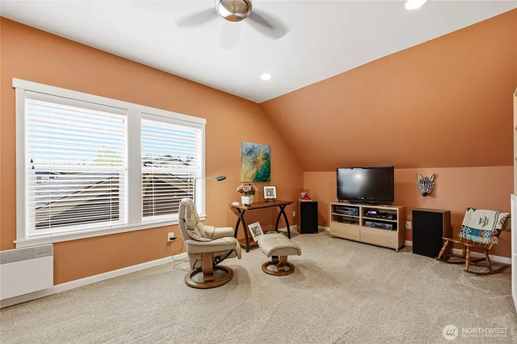 1720 NE Nutkana Way Poulsbo WA 98370
