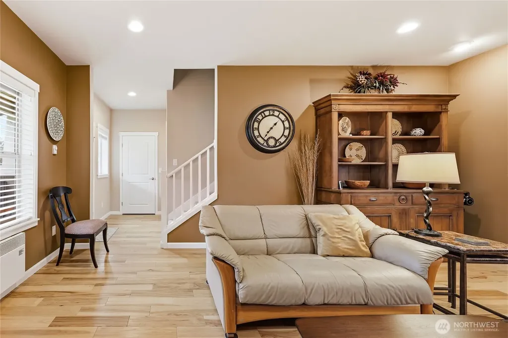 1720 NE Nutkana Way Poulsbo WA 98370