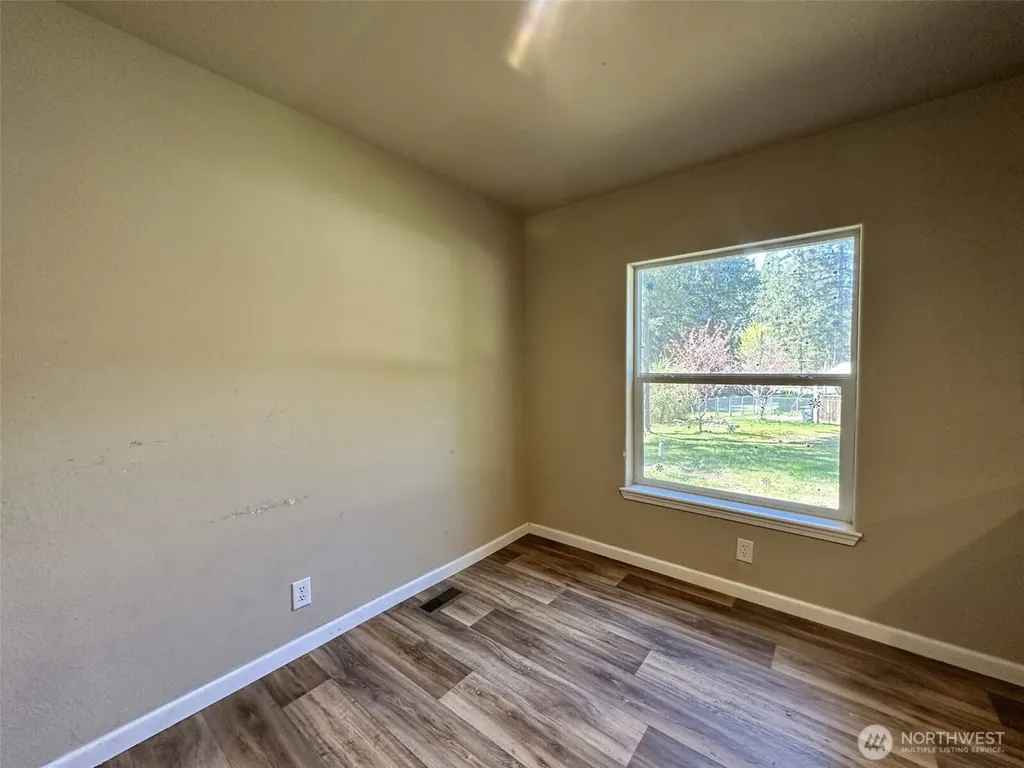 21 E Eastlake Drive Shelton WA 98584