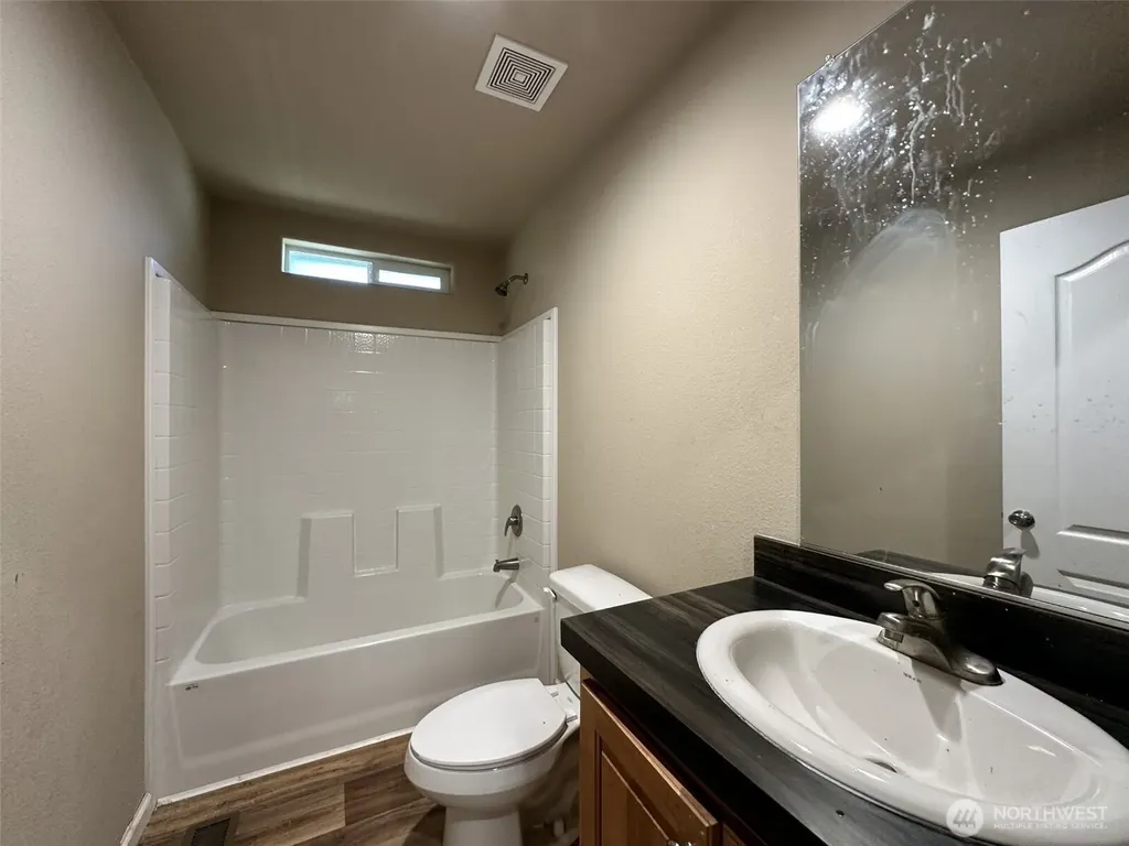 21 E Eastlake Drive Shelton WA 98584