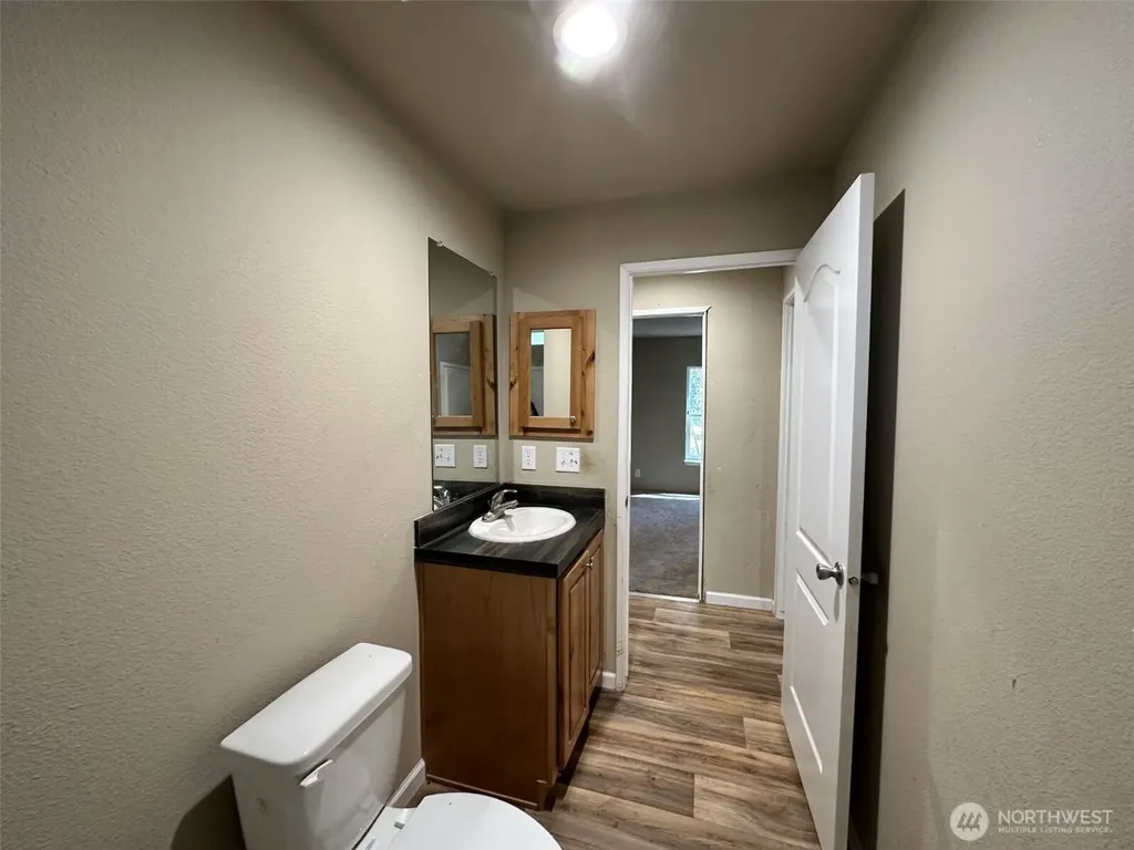 21 E Eastlake Drive Shelton WA 98584