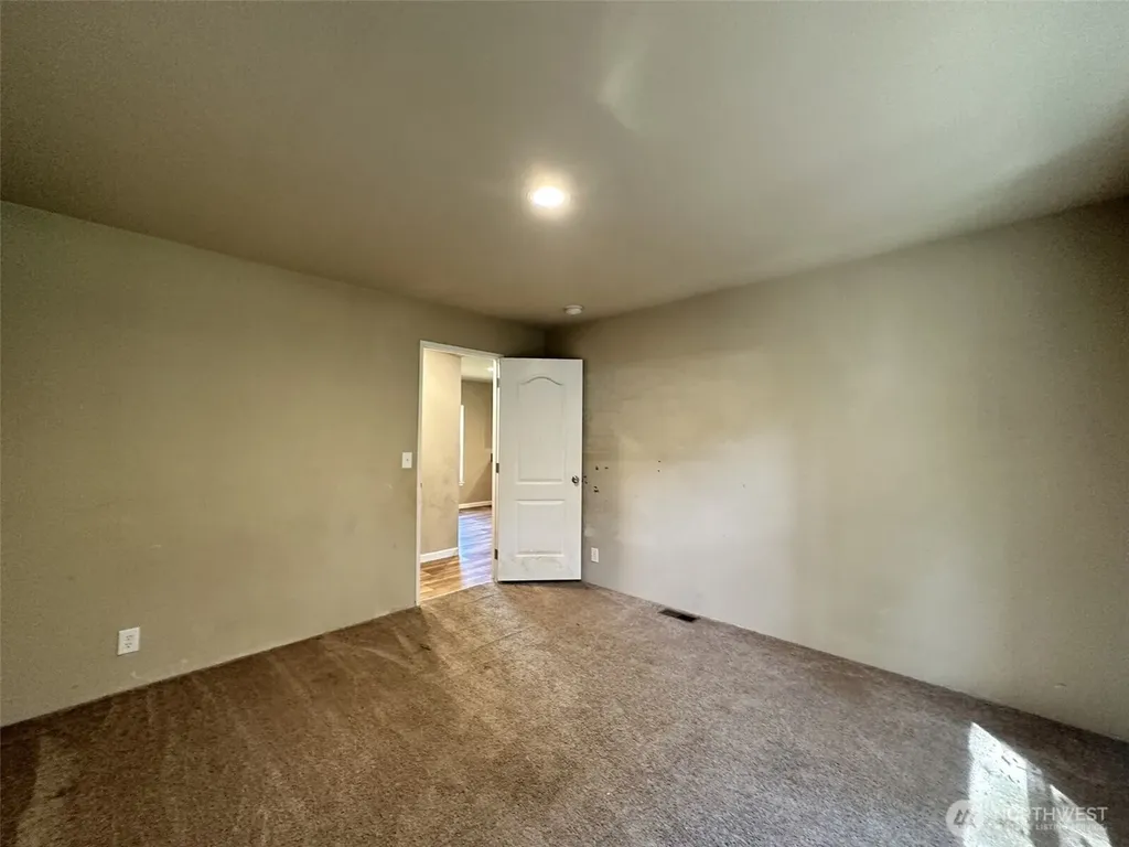 21 E Eastlake Drive Shelton WA 98584