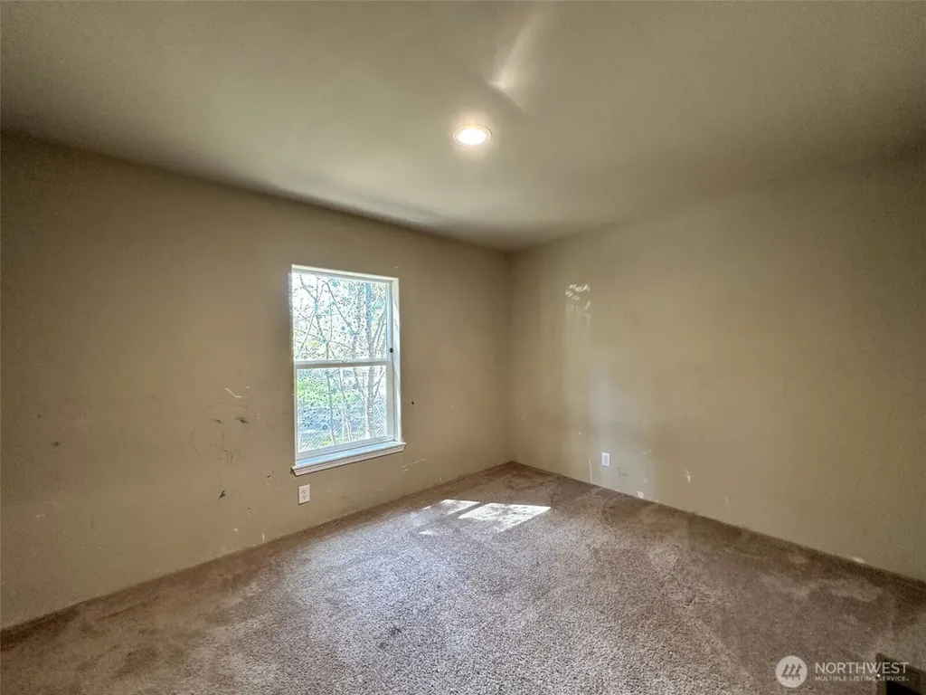 21 E Eastlake Drive Shelton WA 98584