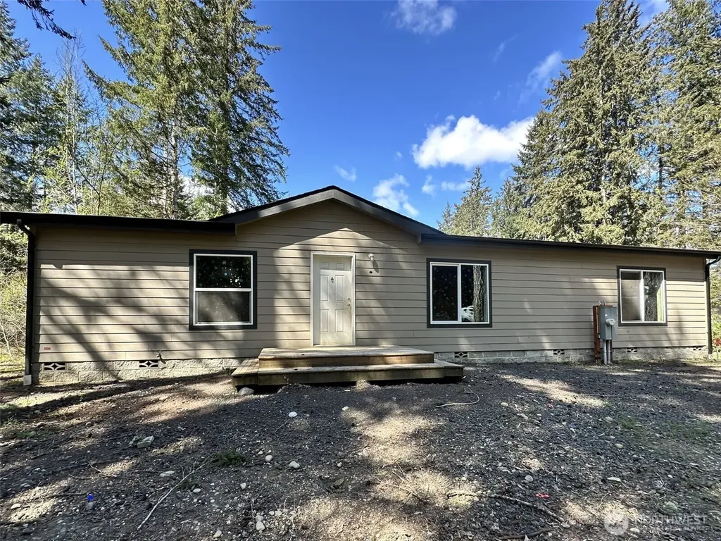 21 E Eastlake Drive Shelton WA 98584