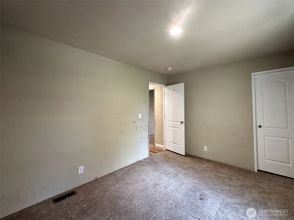 21 E Eastlake Drive Shelton WA 98584