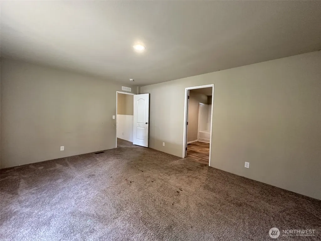 21 E Eastlake Drive Shelton WA 98584