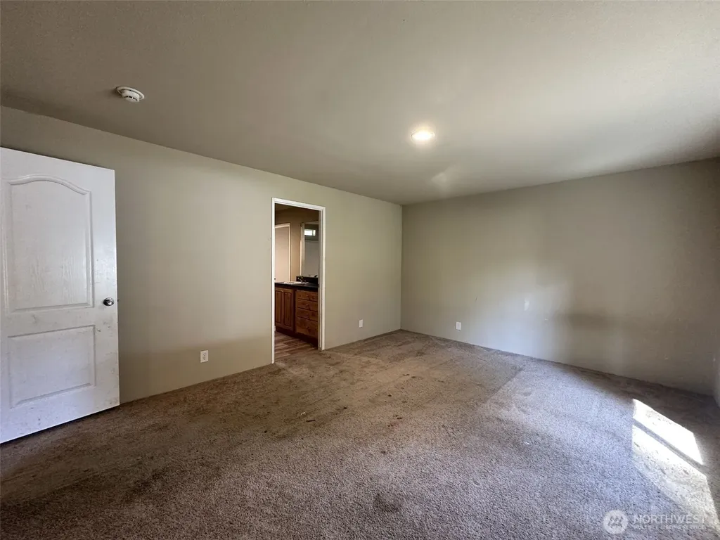 21 E Eastlake Drive Shelton WA 98584