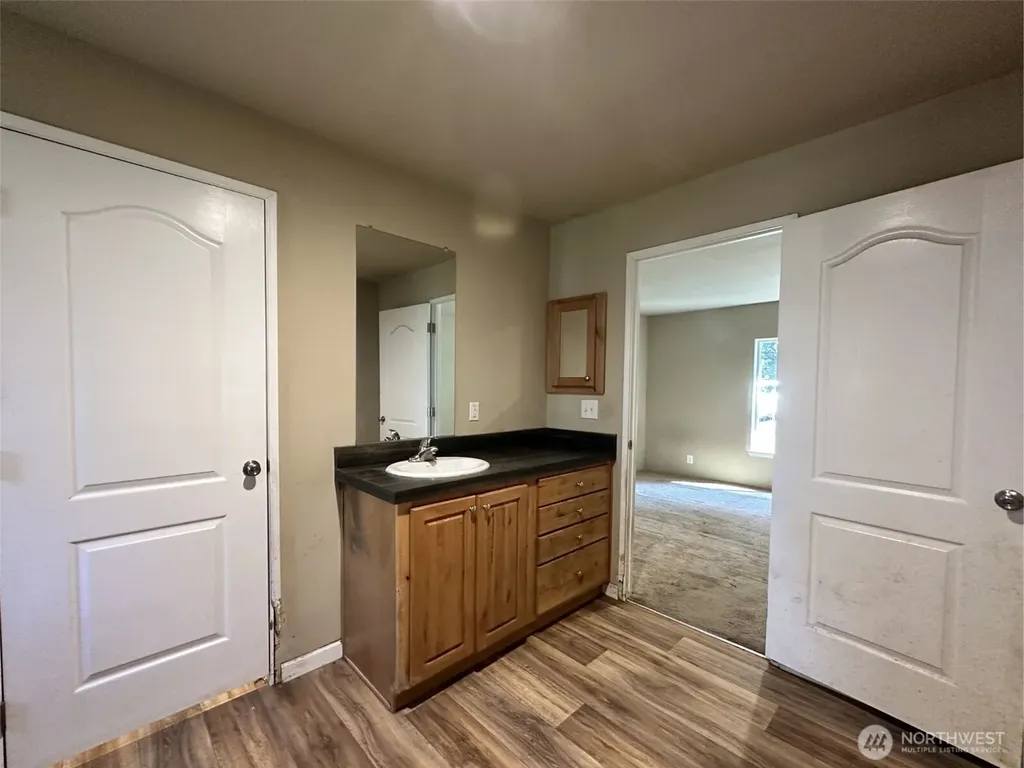 21 E Eastlake Drive Shelton WA 98584