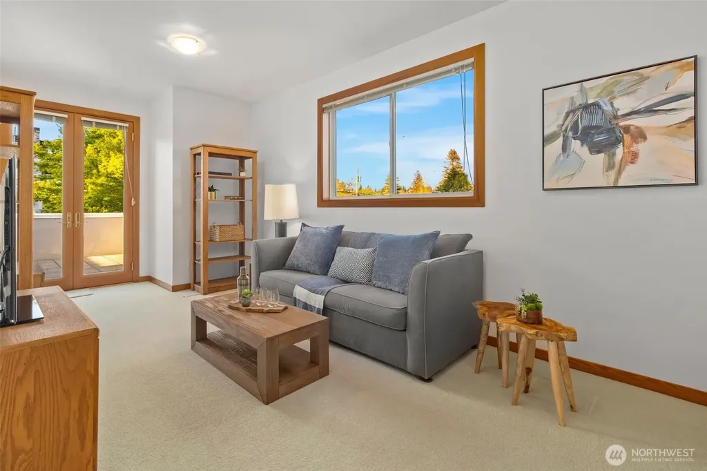 227 8th Avenue Kirkland WA 98033