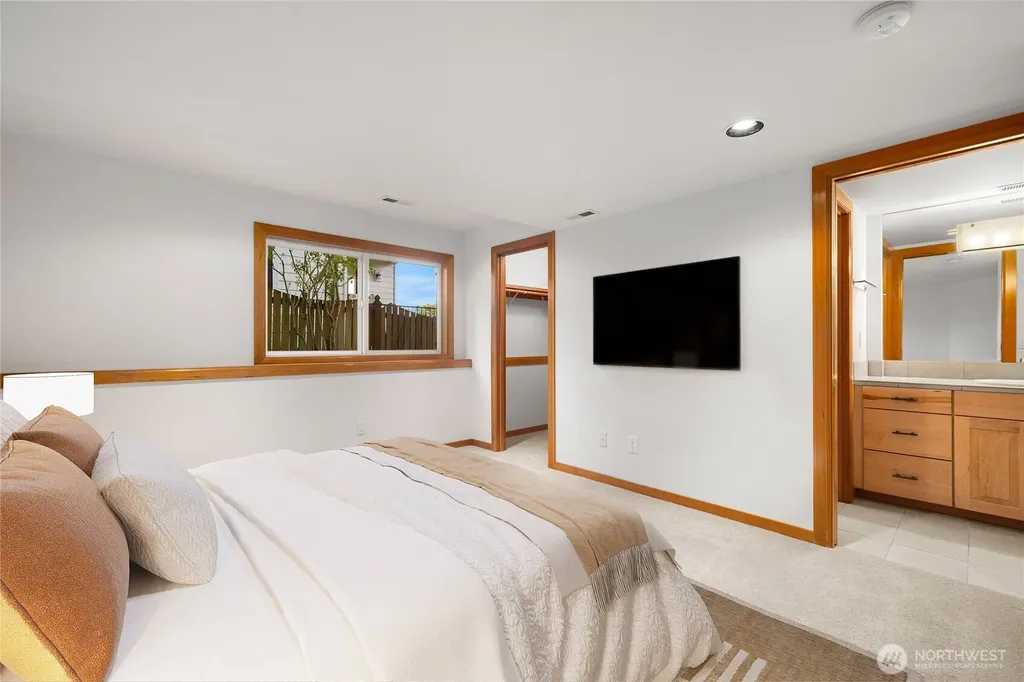 227 8th Avenue Kirkland WA 98033