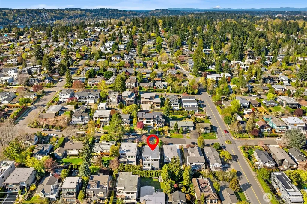 227 8th Avenue Kirkland WA 98033