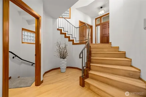227 8th Avenue Kirkland WA 98033