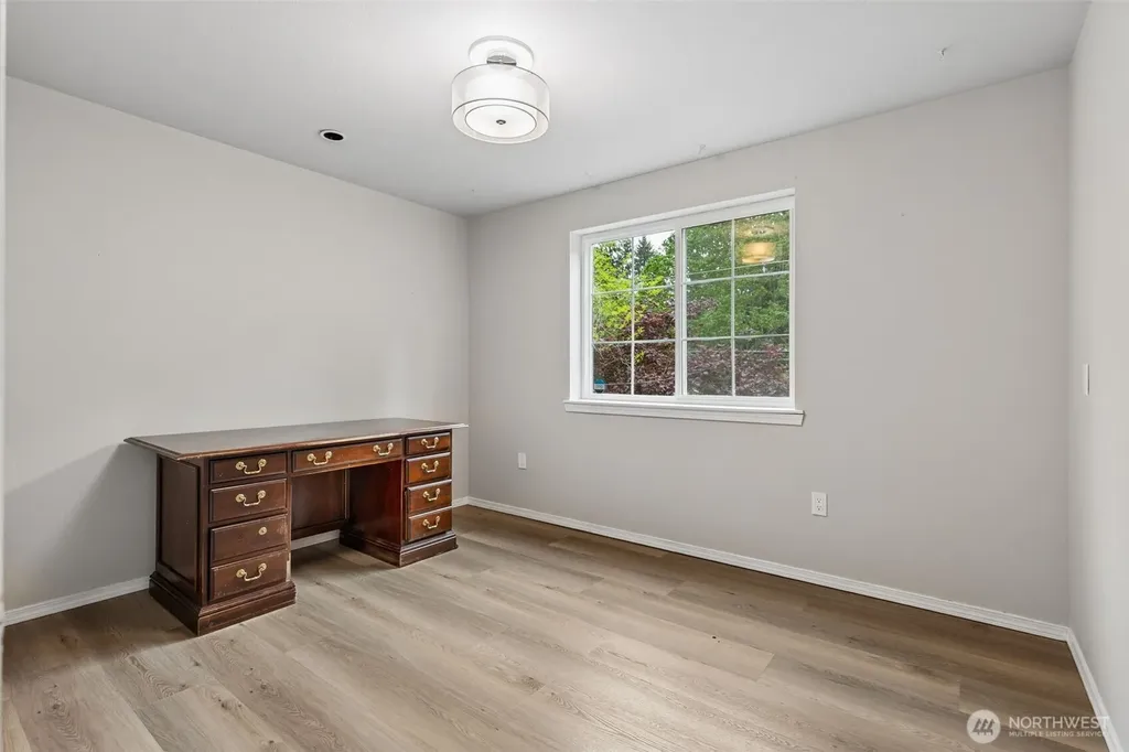 608 School Street SE Lacey WA 98503